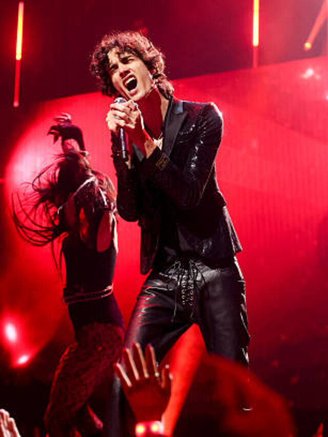 Miles Teller, Glen Powell, and SNL’s Hot November Nights!